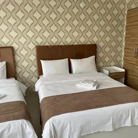 Malkoc Alojamento de Acomodação e Pequeno-almoço 3*